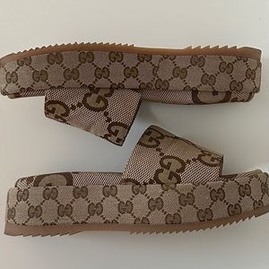 Gucci Monogram Platform Slides